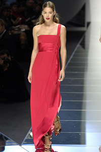 images/novogodnee/2172_0valentino11.jpg